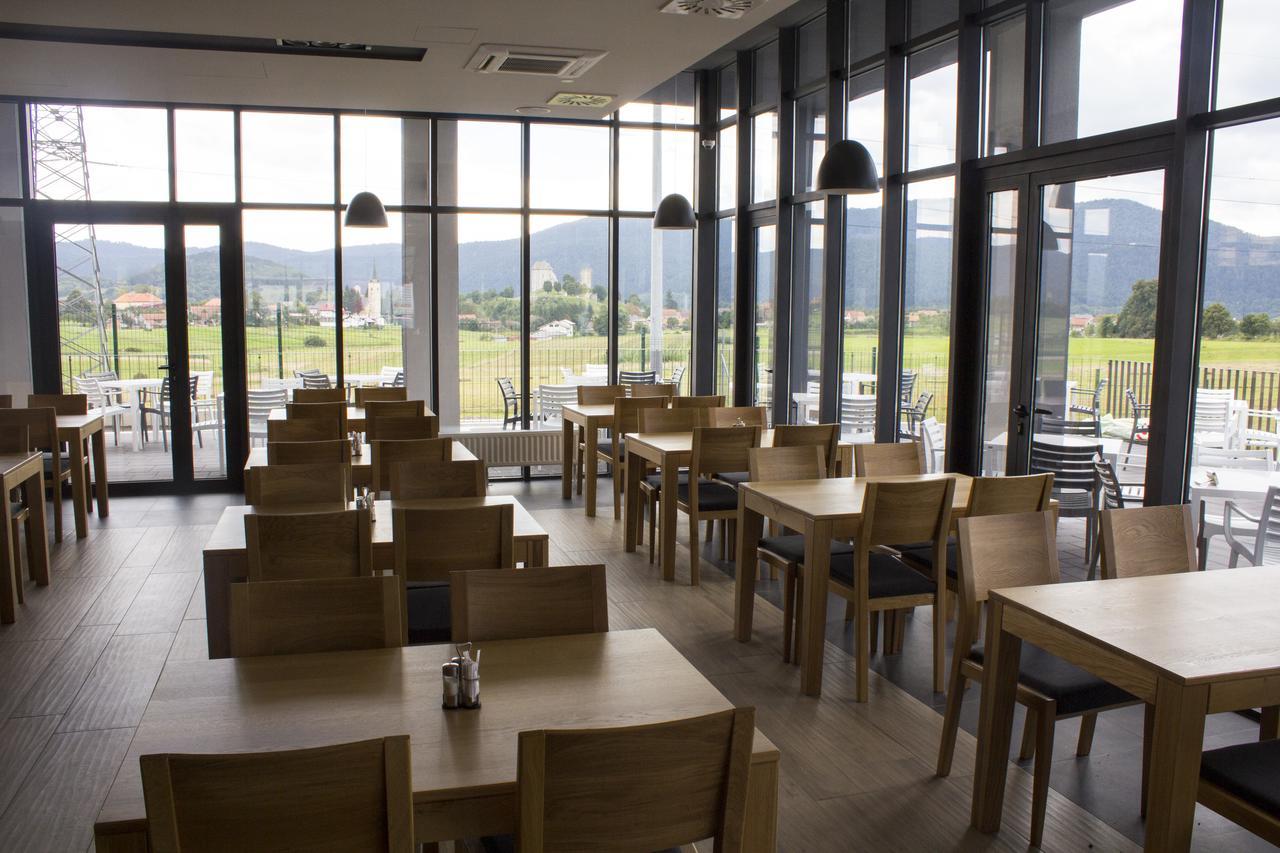 Hotel Lika Sjever Brinje Extérieur photo